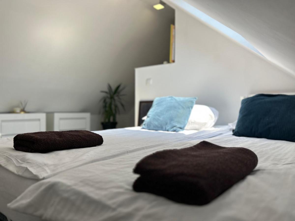 Near To The Beach & City Centre Apartment Jagiellonska Колобжег Екстериор снимка