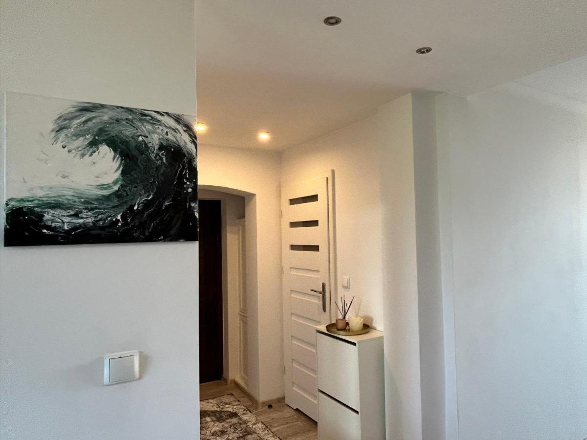Near To The Beach & City Centre Apartment Jagiellonska Колобжег Екстериор снимка