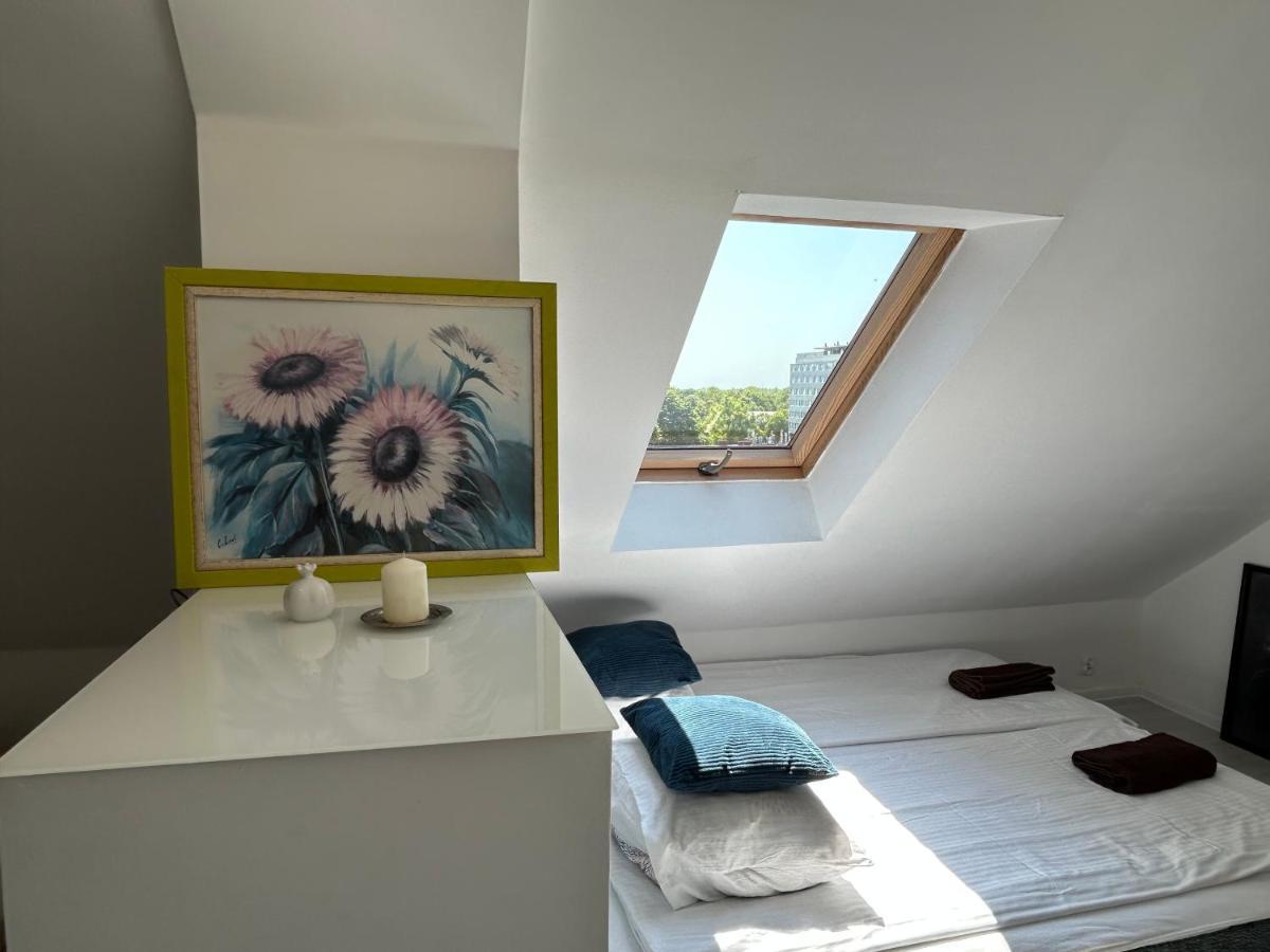 Near To The Beach & City Centre Apartment Jagiellonska Колобжег Екстериор снимка